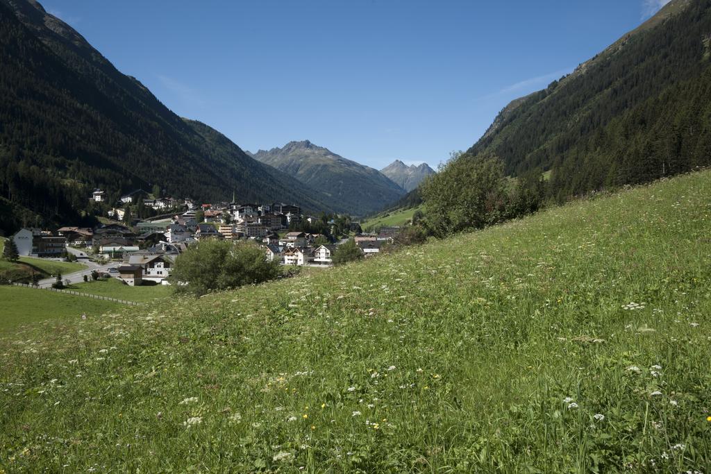 Alphotel Garni Salner Ischgl Exterior photo